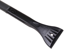 Teleskopický zmetáčik na sneh