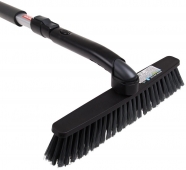 Teleskopický zmetáčik na sneh