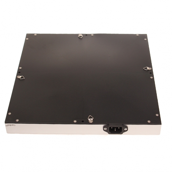 Plnospektrální LED světlo pro růst rostlin