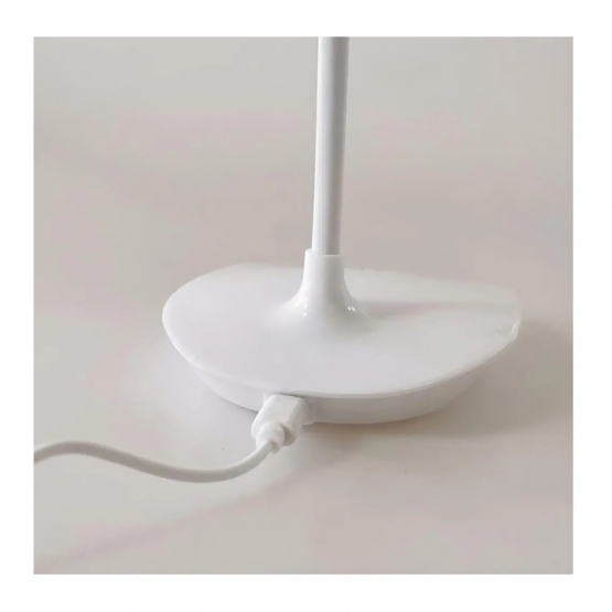 LED dotyková lampička 3,5-5 W