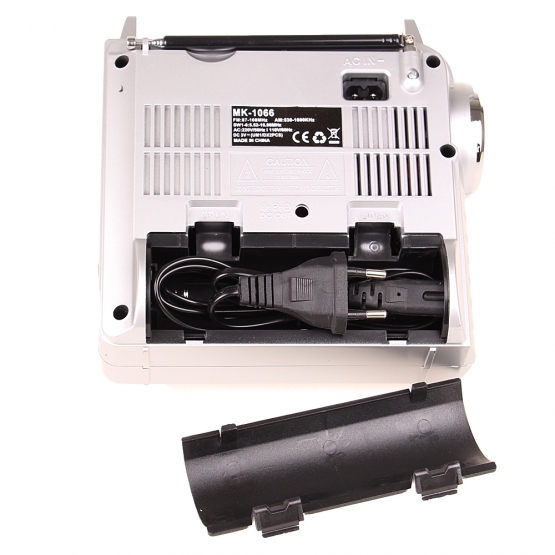 Přenosné radio CMIK MK-1066 stříbrné