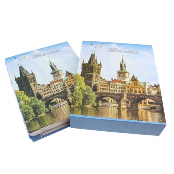 Fotoalbum památky na 200 fotografií