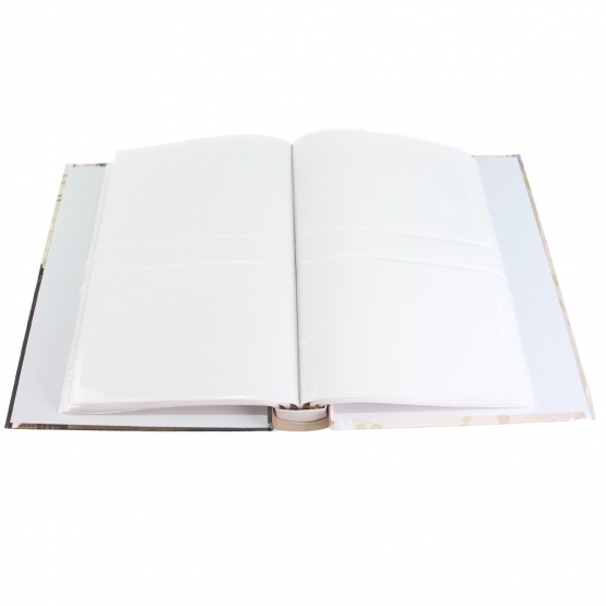 Fotoalbum destinace na 200 fotografií