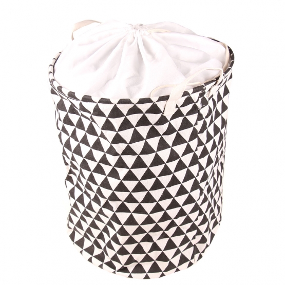 Koš na prádlo černý s trojúhelníky