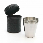 Sada cestovních nerezových panáků