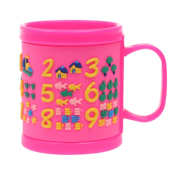 Hrnek dětský plastový (růžový s čísly)