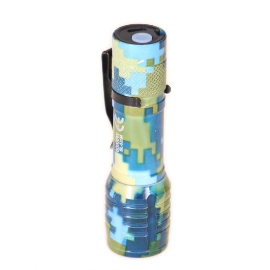 USB svítilna se zoomem maskáčová