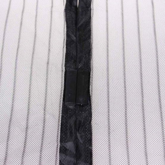 Magnetická síť do dveří 210 x 100 cm