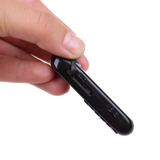 Mobilný telefón miniatúrný BM70