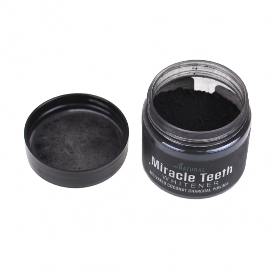 Čierne uhlie na bielenie zubov Čierne uhlie na bielenie zubov