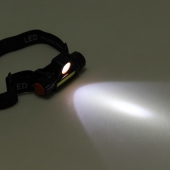 Výkonná LED čelovka