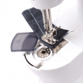 Šicí stroj mini