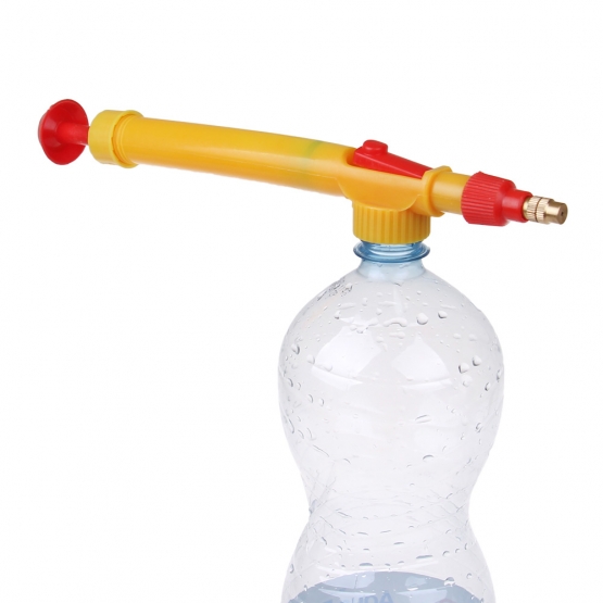 Postřikovač na PET lahev