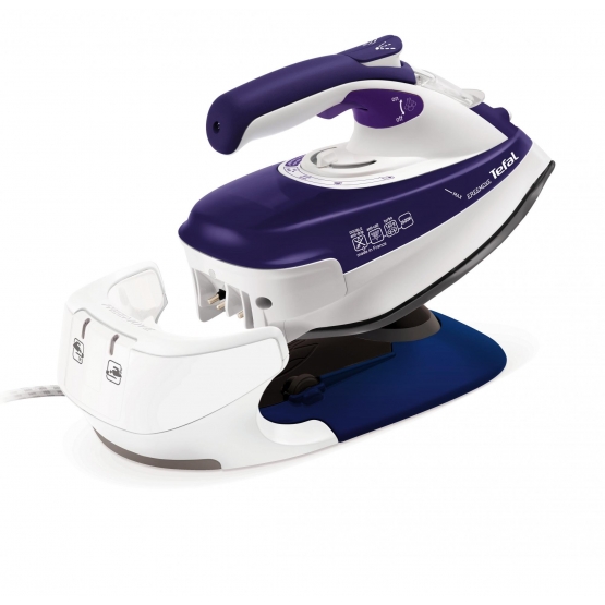 Žehlička Tefal FV 9962E0 Freemove 62