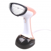 Napařovací žehlička na oděvy BT-9731 1500W