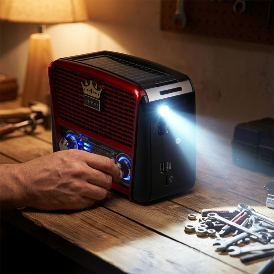 3pásmové solární rádio s Bluetooth černo-červené KORUNA